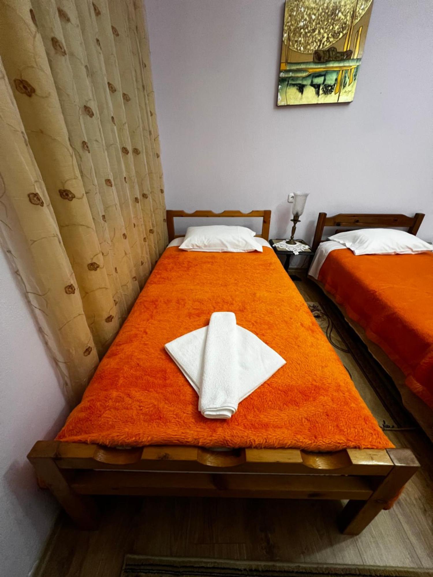 Luigi Guest House Gjirokastër Eksteriør bilde